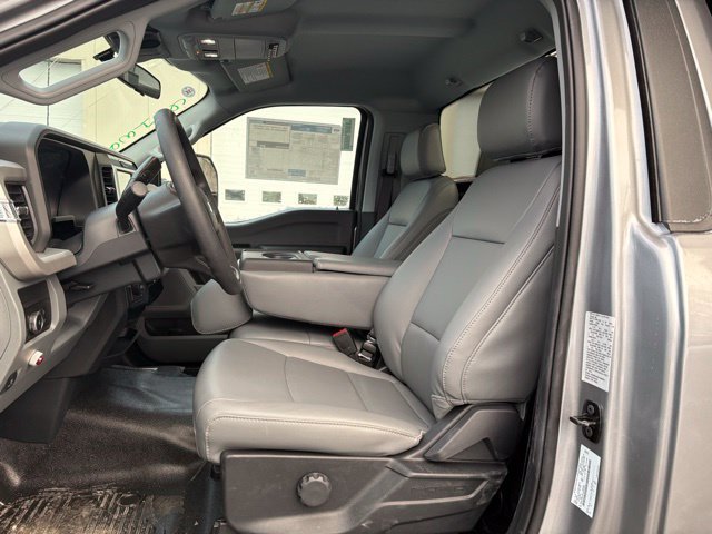 2026 Ford F-350 Super Duty Chassis Cab XL - Photo 22