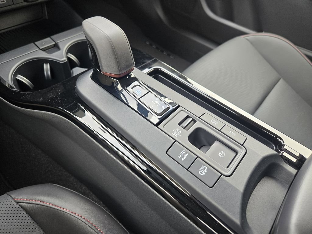 2026 Toyota Prius Plug-in Hybrid XSE - Photo 17