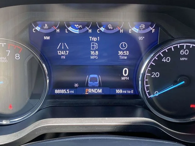 Used 2022 Gray Ford XLT image 31