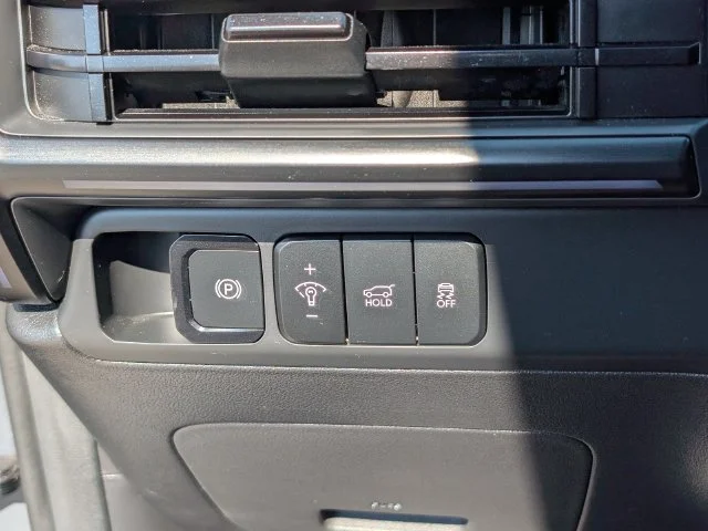 Used 2025 Gray Hyundai Calligraphy image 21
