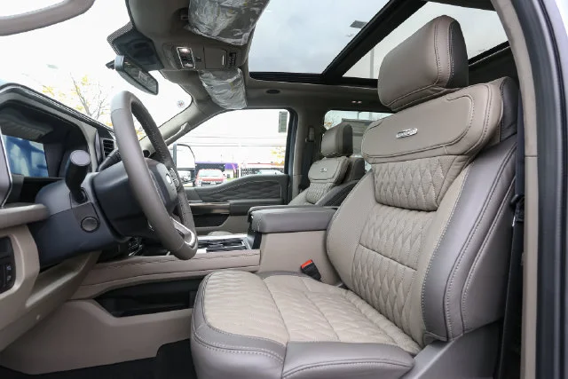 New 2027 Glacier Gray Metallic Tri-Coat Ford Platinum image 18