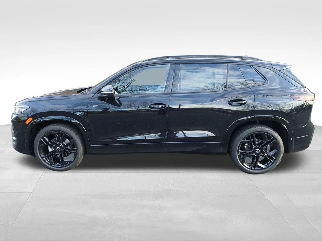 New 2026 Black Volkswagen 2.0T SE R-Line Black image 2