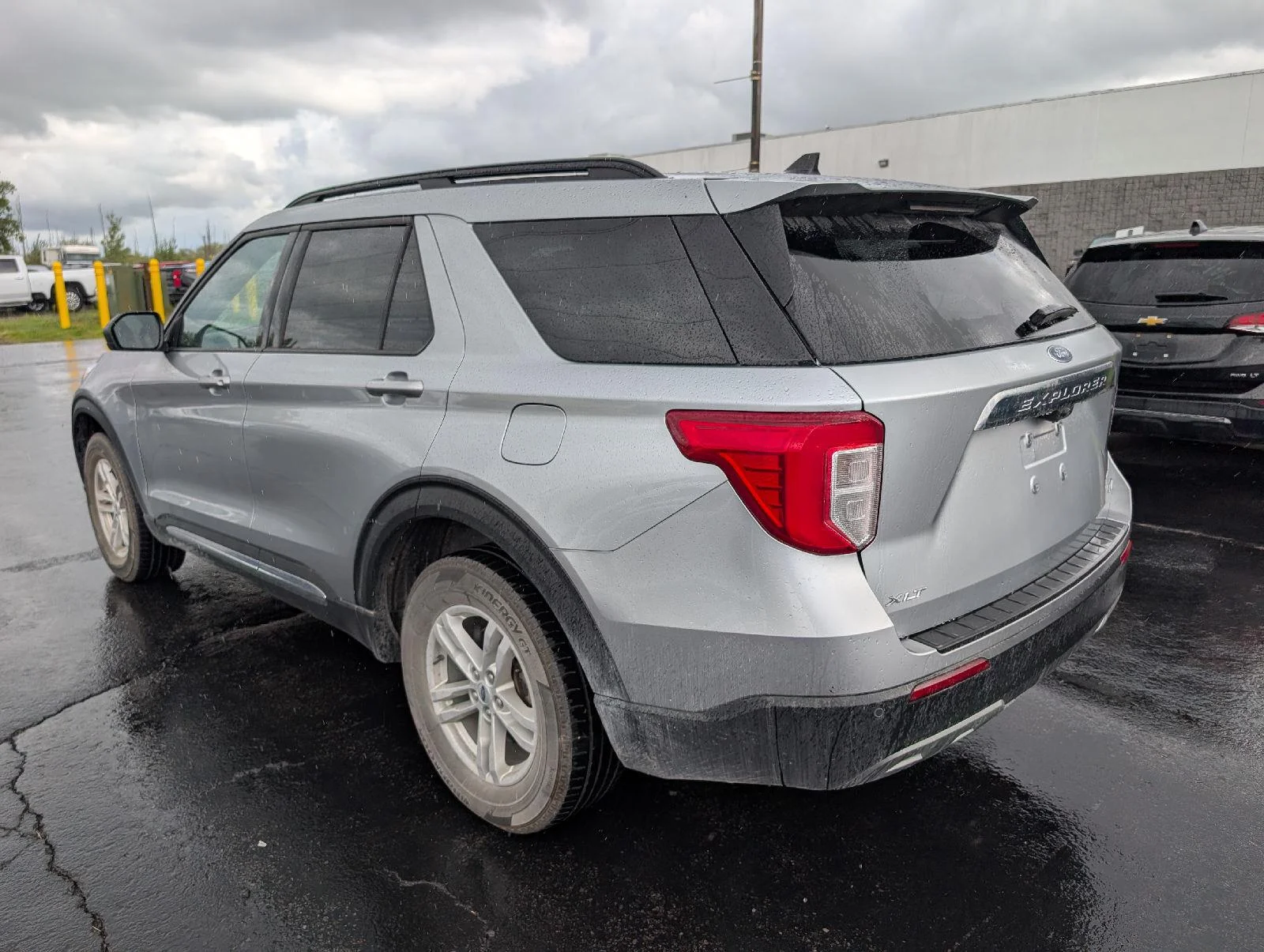 Used 2023 Iconic Silver Ford XLT image 6