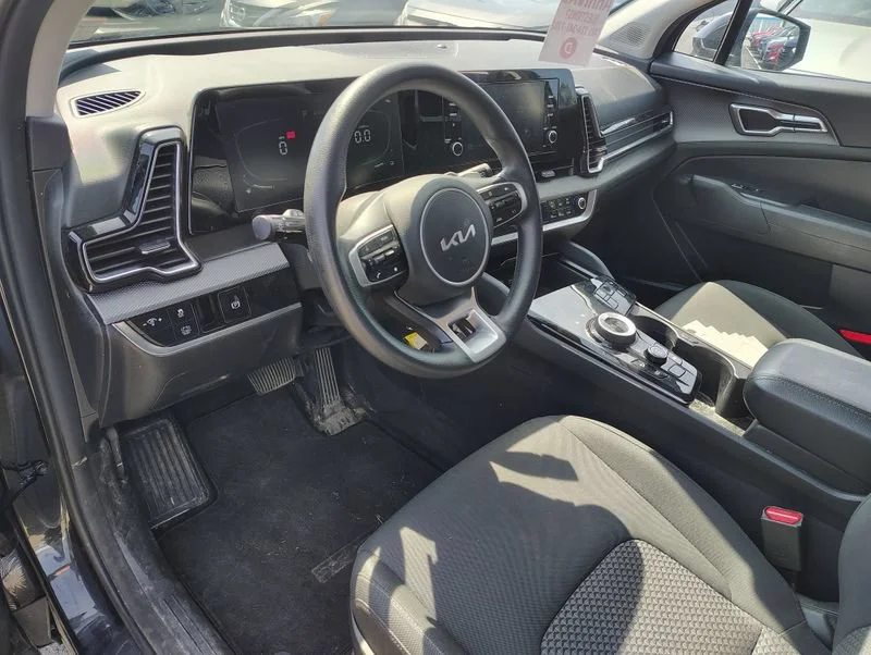 Used 2023 Black Kia LX image 10