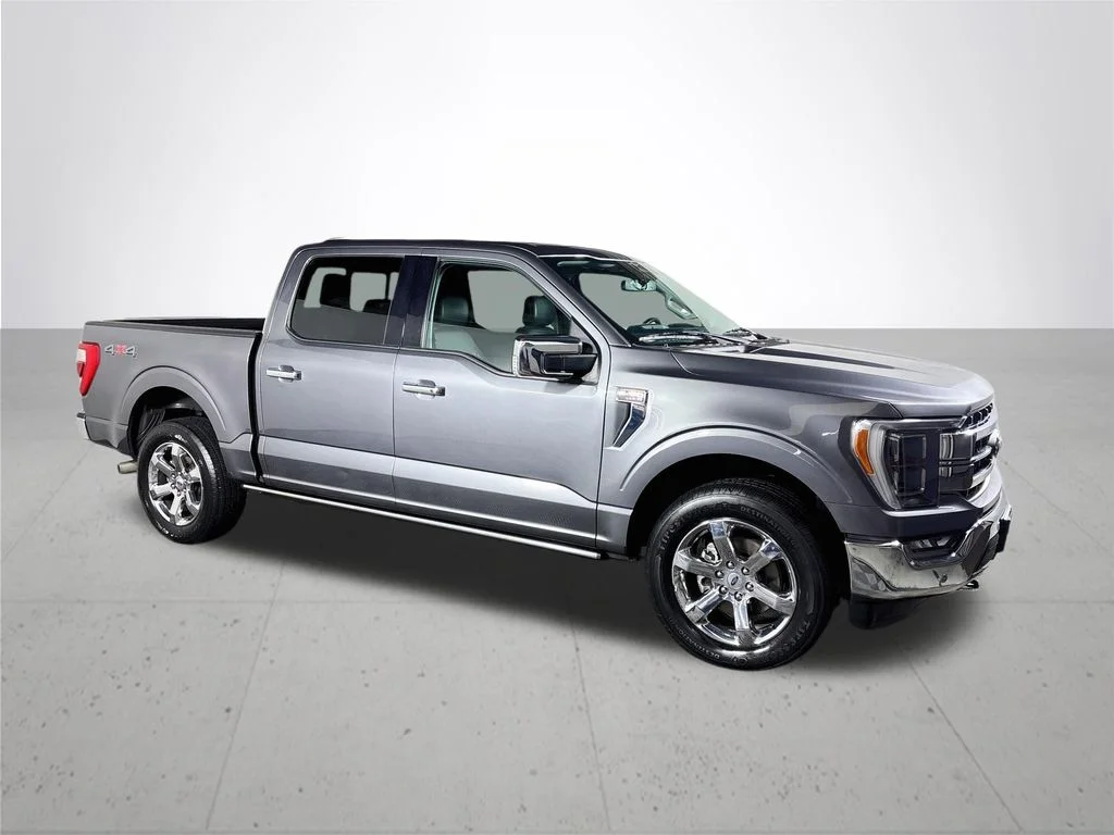 Used 2023 Gray Ford Lariat image 4