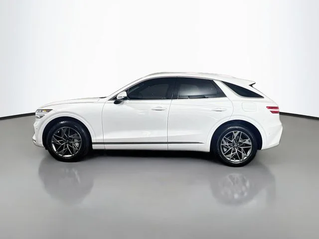 Used 2023 White Genesis 2.5T image 6