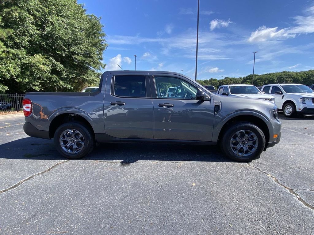 New 2026 Carbonized Gray Metallic Ford XLT image 2