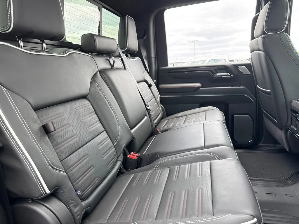 New 2026 Onyx Black GMC AT4X image 38