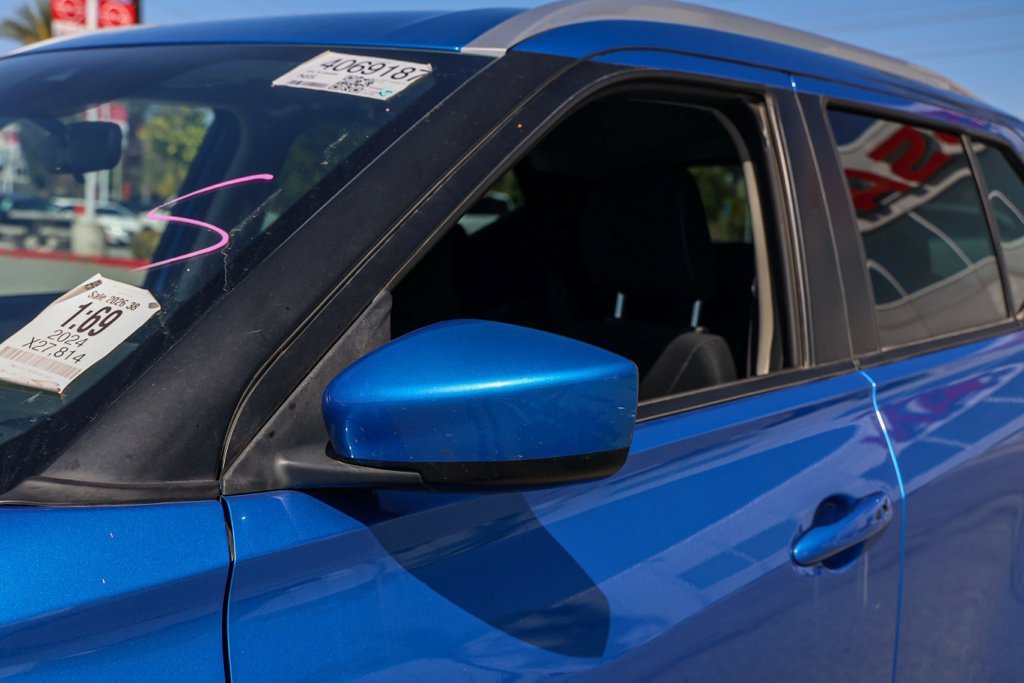 Used 2024 Blue Nissan SV image 12