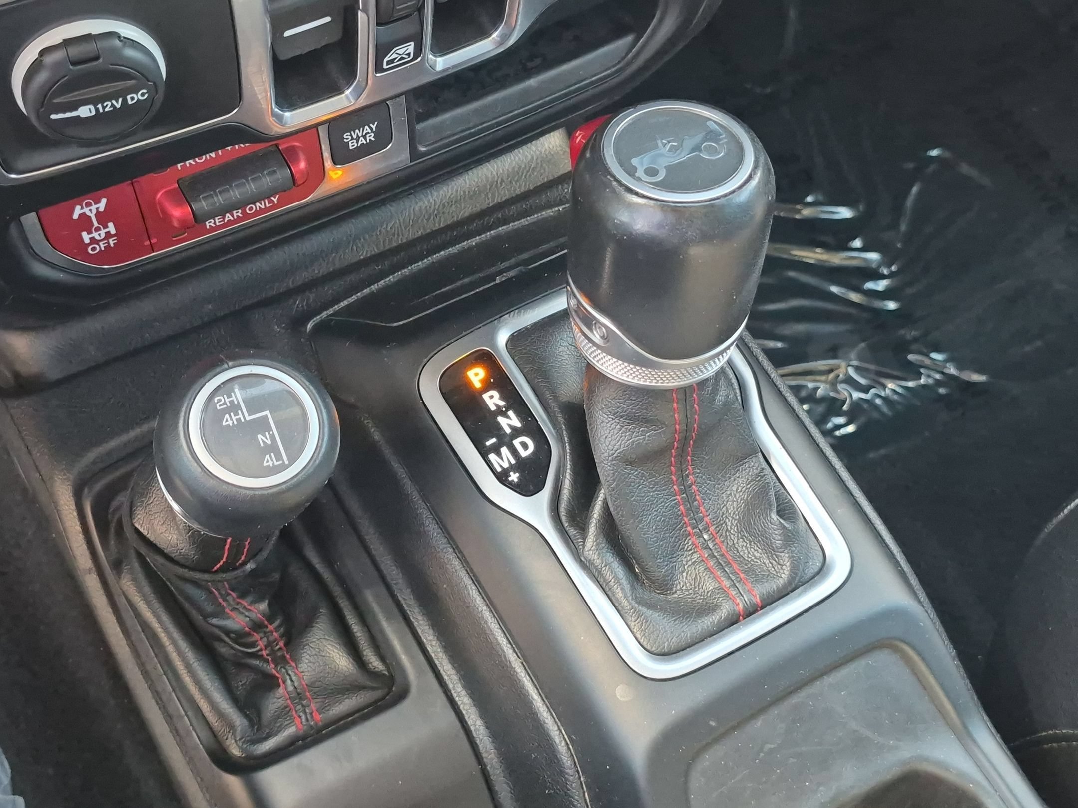 Used 2019 Bikini Pearlcoat Jeep Rubicon image 27