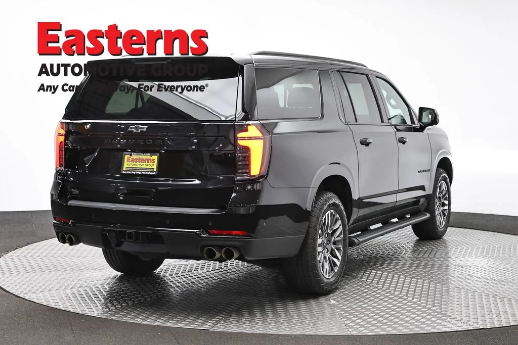 Used 2025 Black Chevrolet Z71 image 5