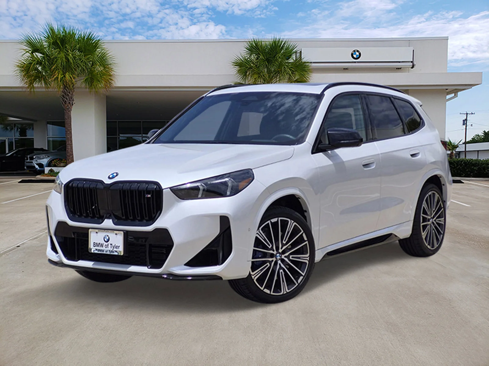 2025 BMW X1 M35i xDrive's photo