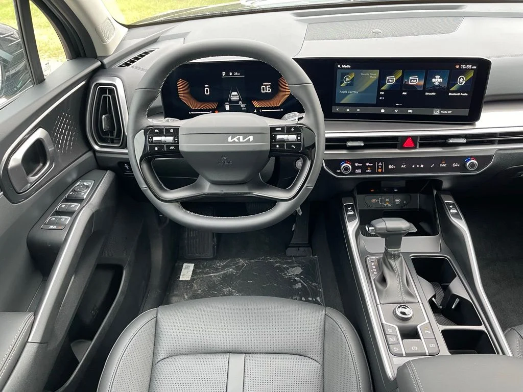 New 2026 White Kia S image 13