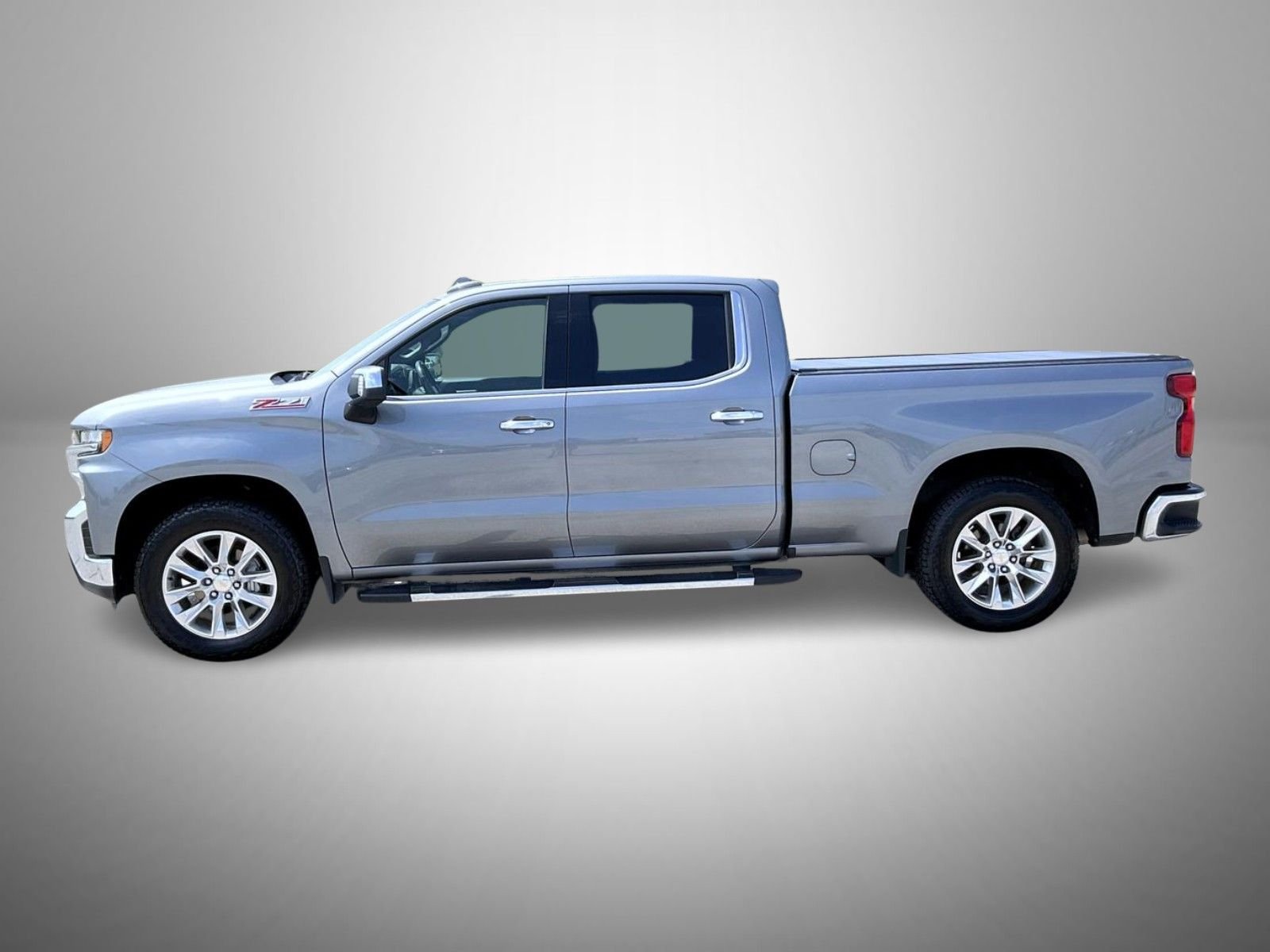 Used 2021 Gray Chevrolet LTZ image 8