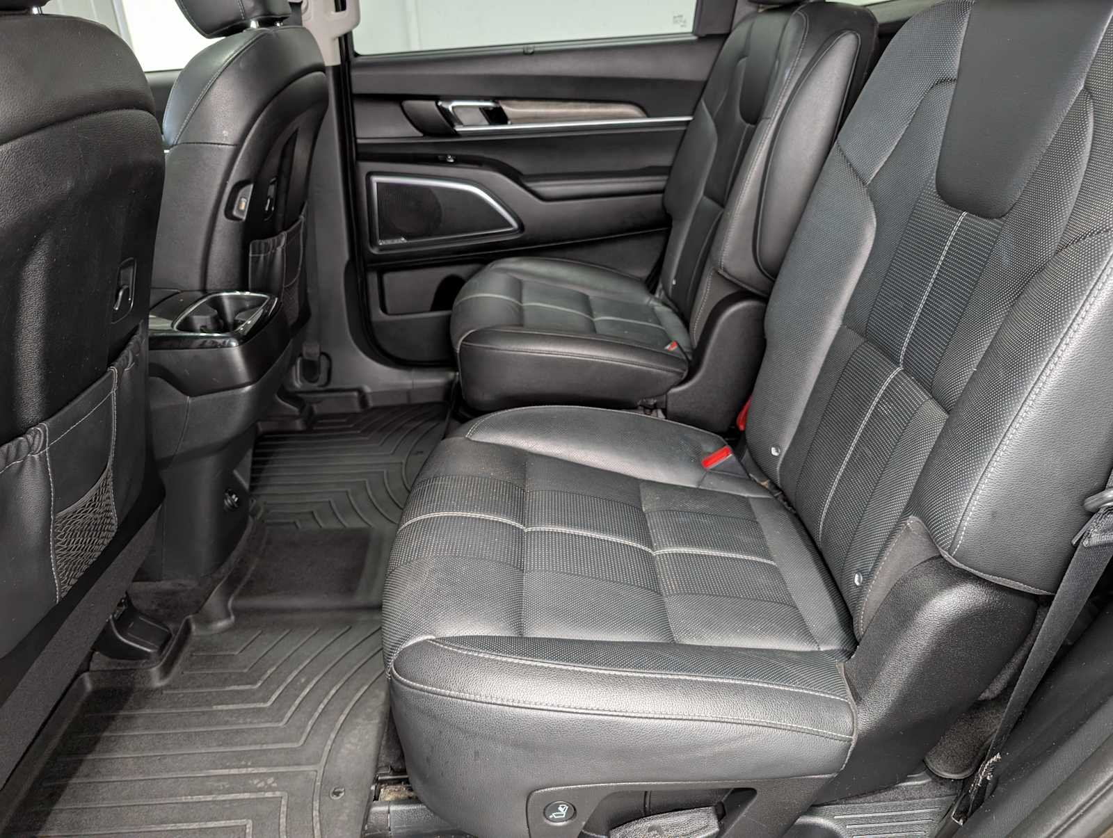 Used 2021 Dark Moss Kia EX image 23