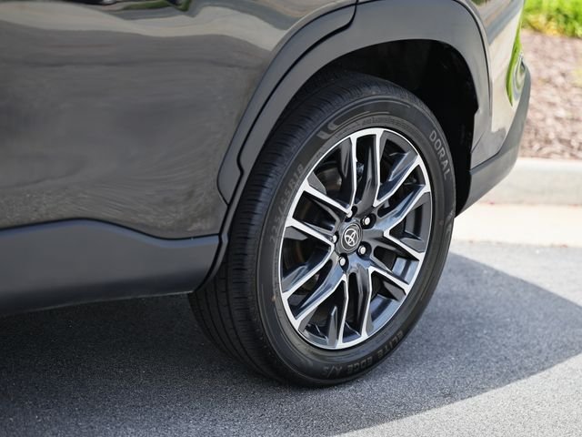 Used 2026 Jet Black Toyota XLE image 6