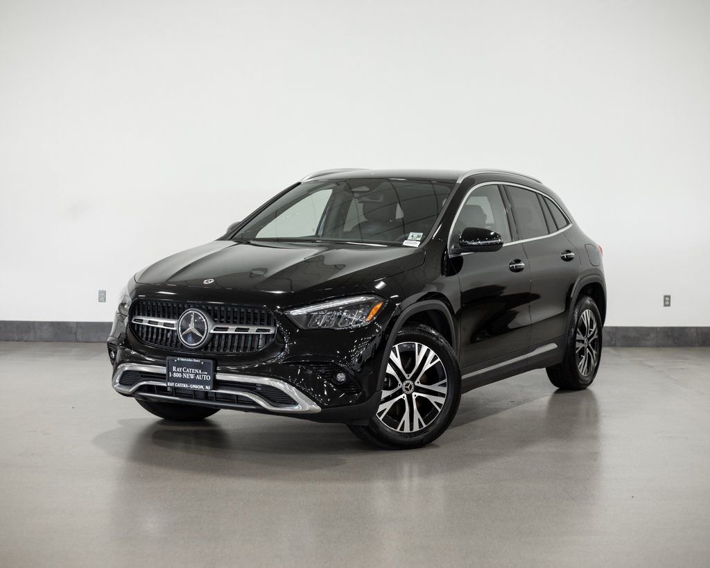 Certified Used 2025 Black Mercedes-Benz GLA 250 image 1