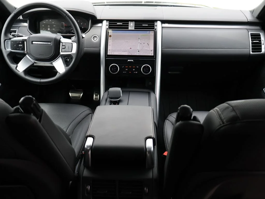 2025 Land Rover Discovery Metropolitan Edition - Photo 13