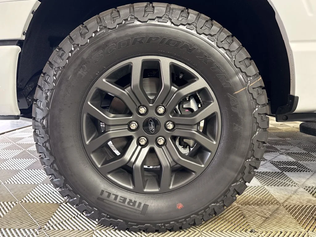 New 2026 White Ford Tremor image 13