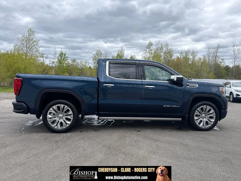 Pre-Owned 2020 GMC Sierra 1500 Denali Crew Cab image 16