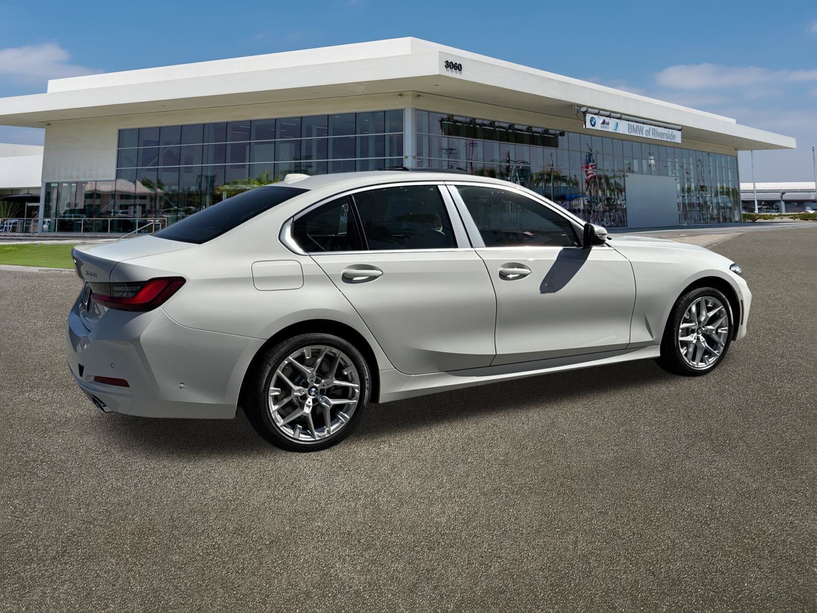New 2026 Alpine White BMW 330i image 10
