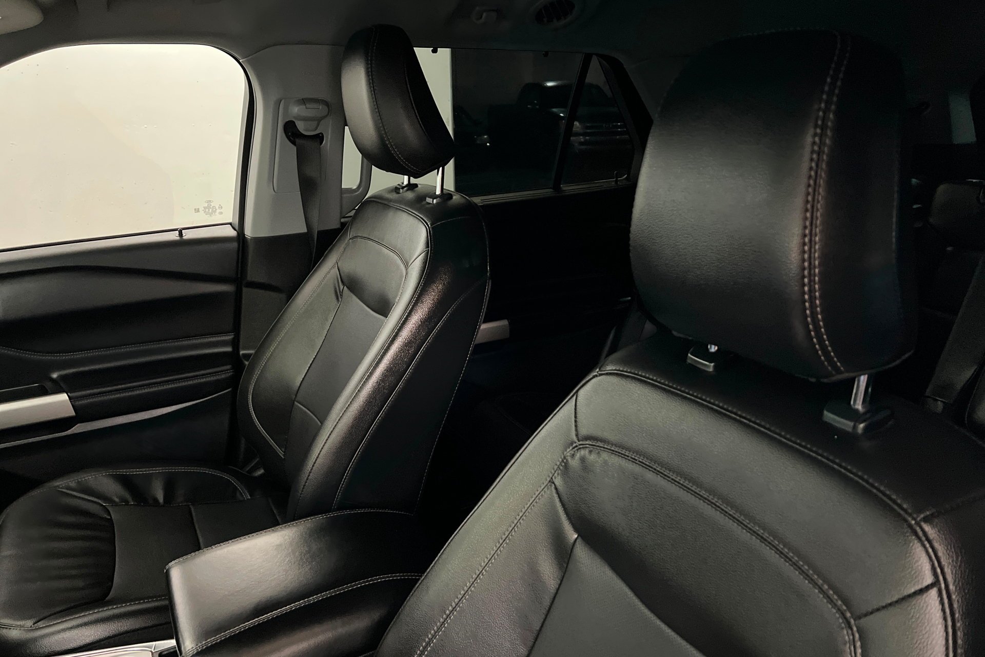2023 Ford Explorer Limited - Photo 17