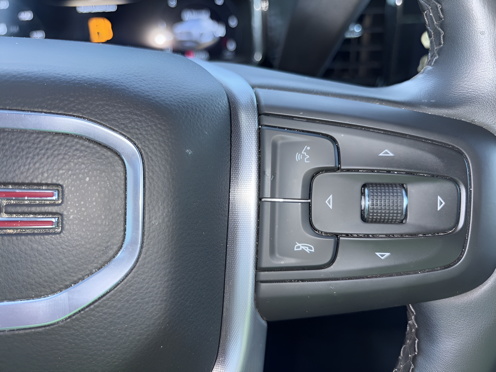Certified Used 2025 White GMC SLT image 15