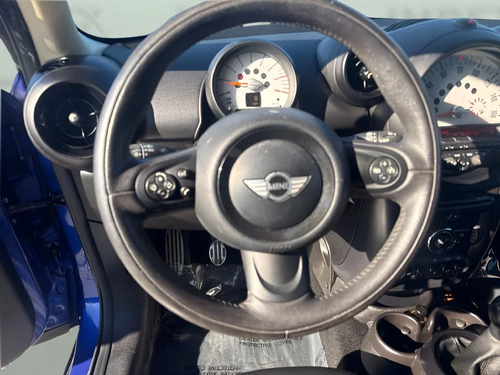 Used 2014  MINI Paceman image 12