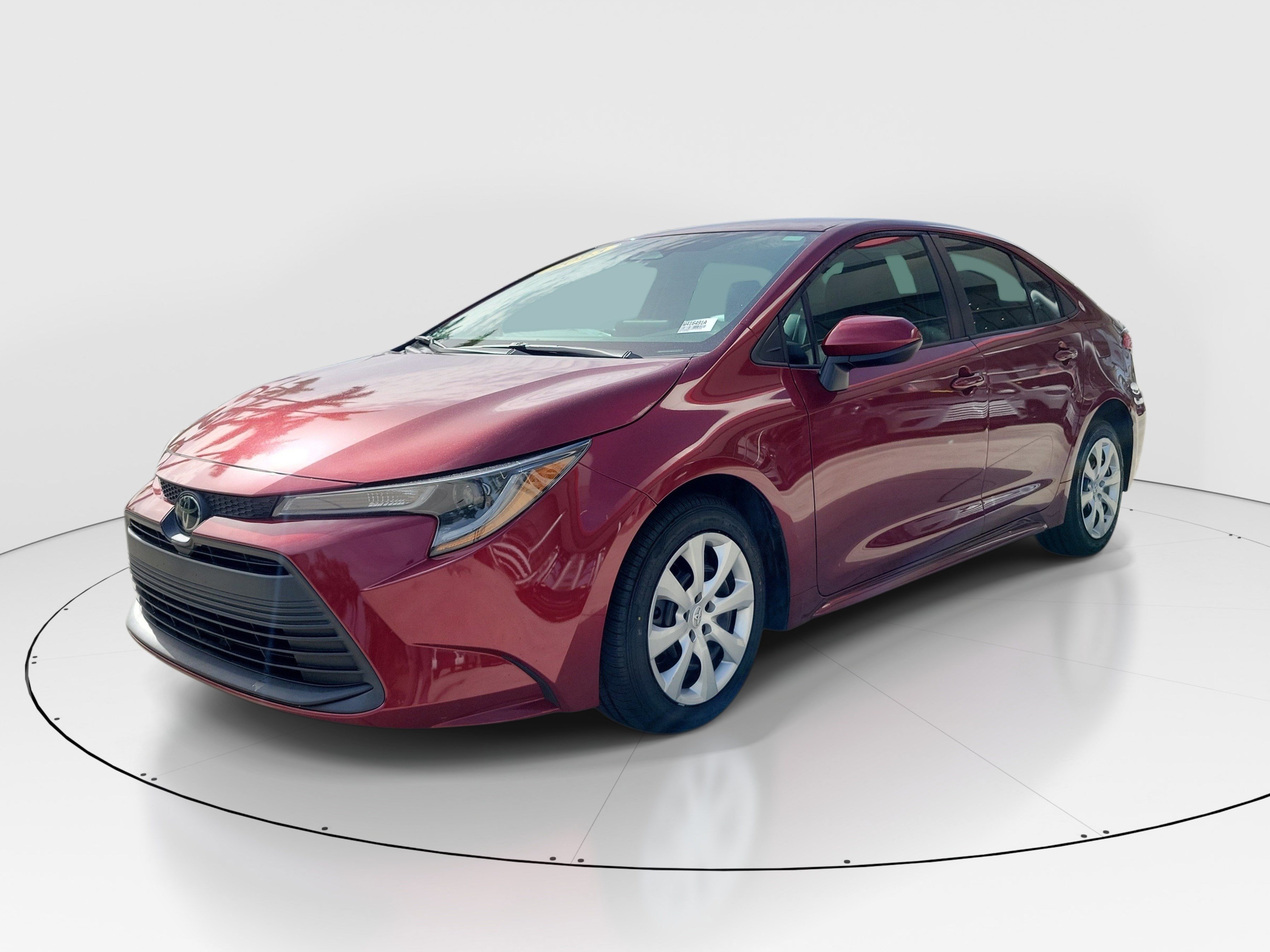 Used 2023 Pearl Toyota LE image 3
