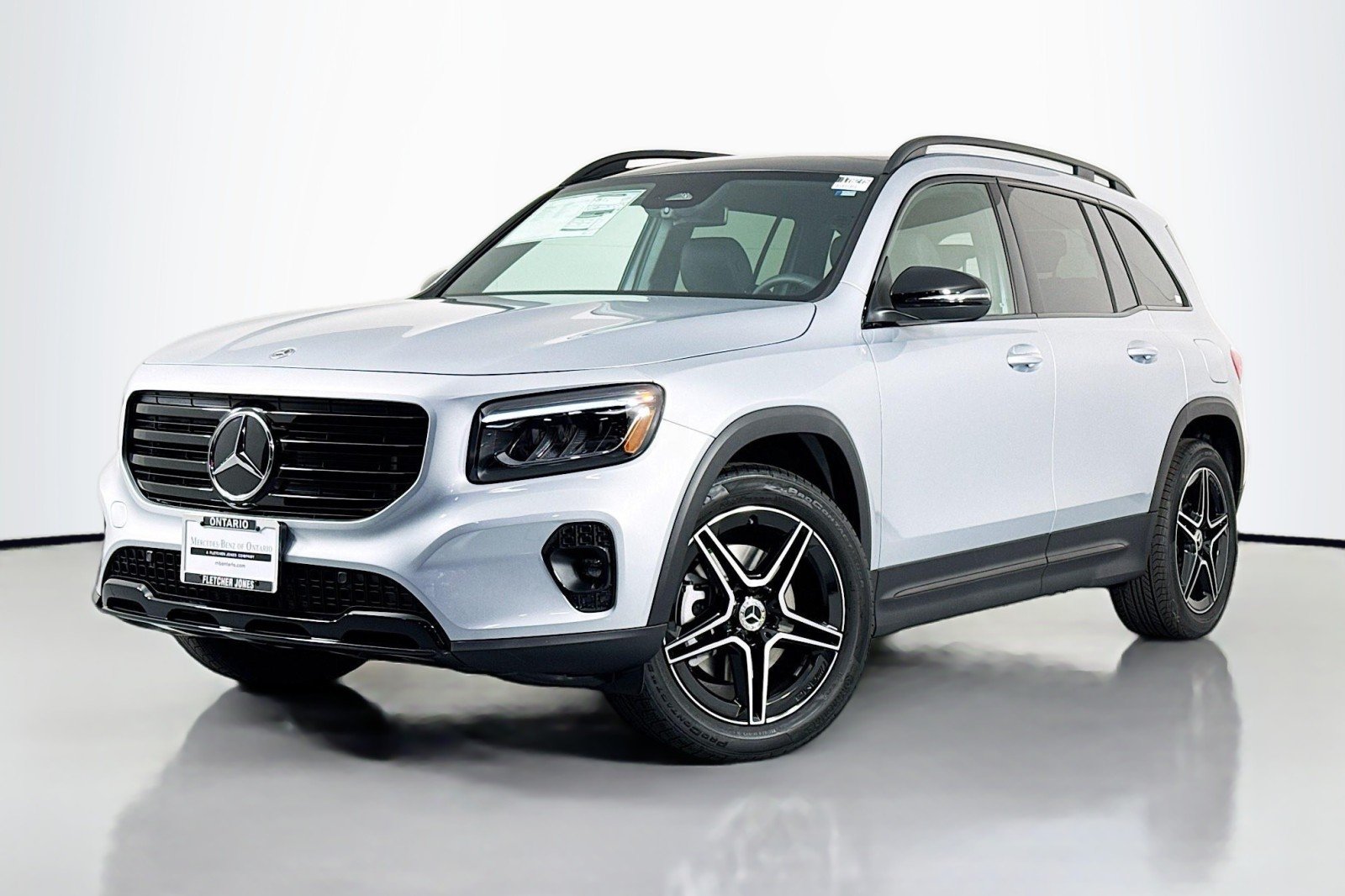 New 2026 Cirrus Silver Metallic Mercedes-Benz GLB 250 SUV image 1