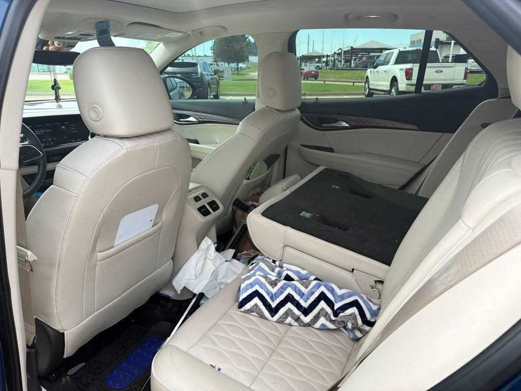Used 2023 Sapphire Metallic Buick Avenir image 8