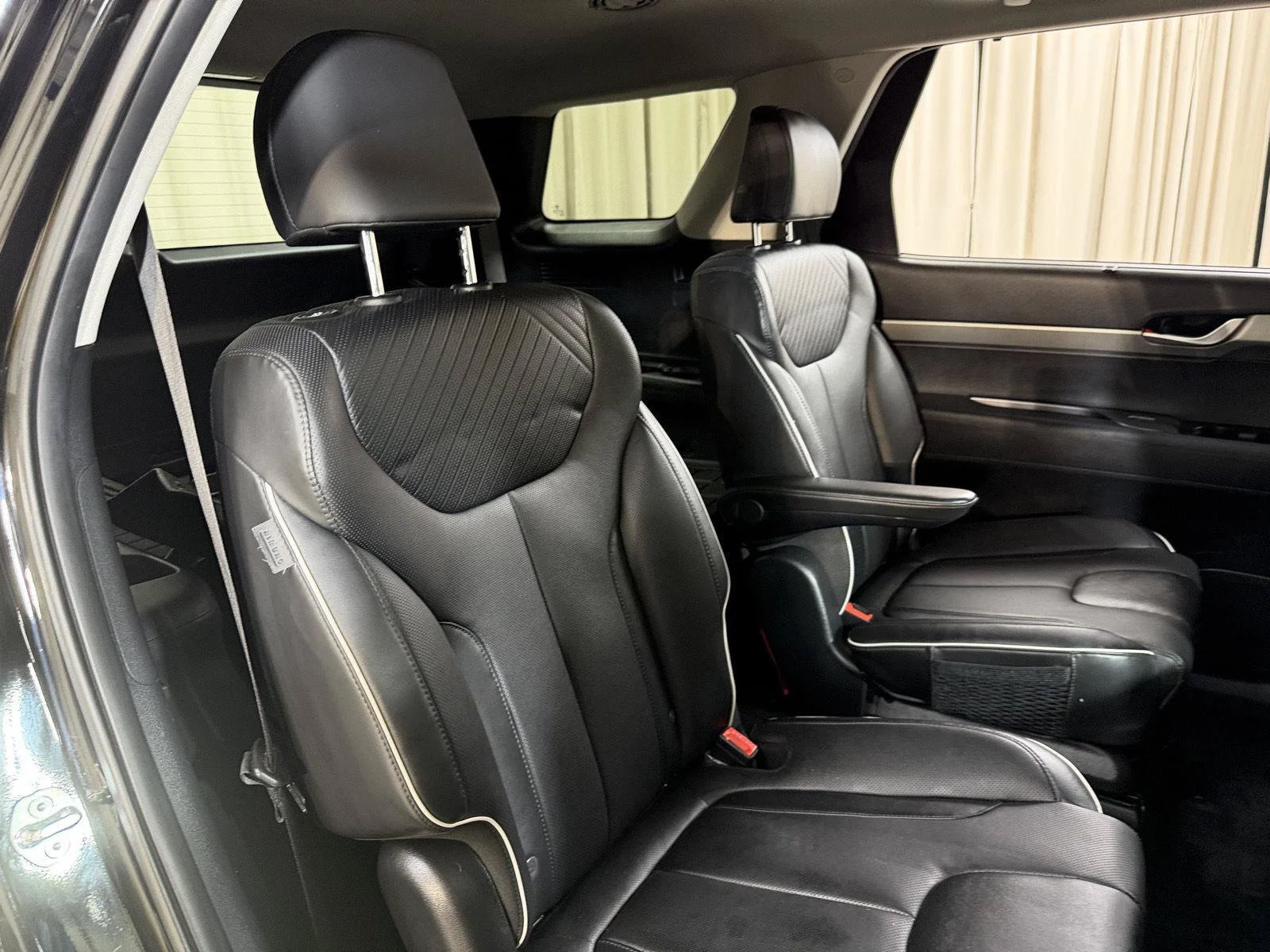 Used 2024 Black Hyundai XRT image 36