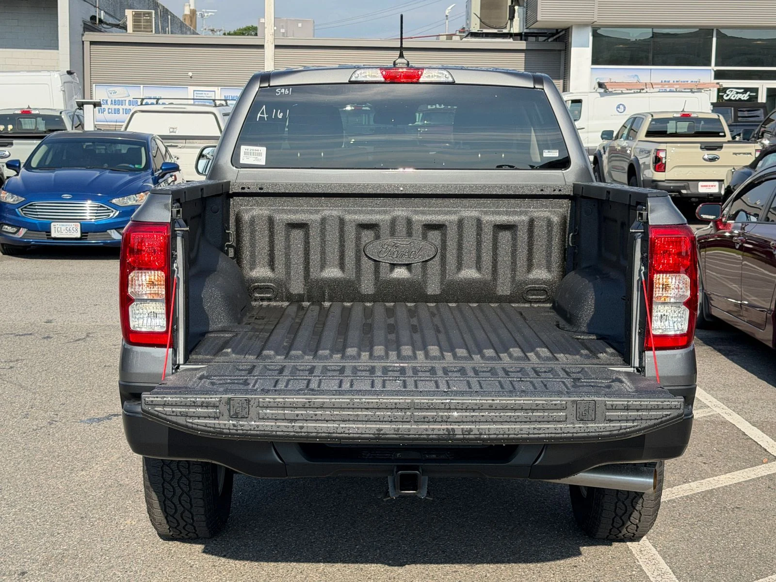 New 2026 Carbonized Gray Metallic Ford XL image 15