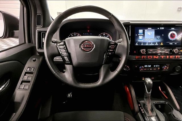 2025 Nissan Frontier PRO-4X - Photo 6