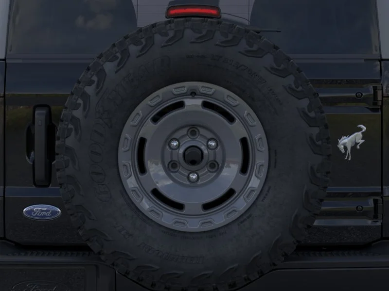 New 2025 Shadow Black Ford Badlands image 50