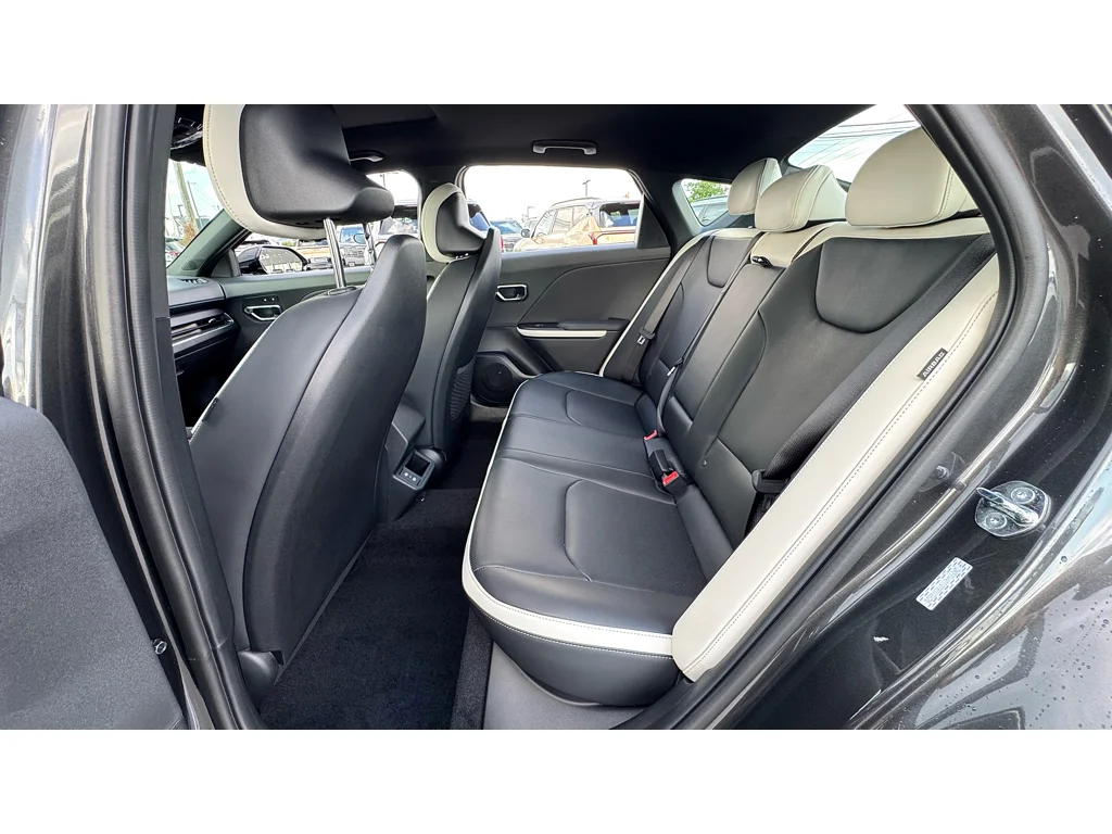New 2026 Gry Kia GT-Line image 28