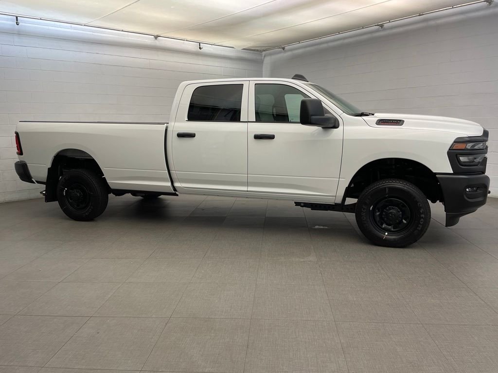 New 2026 Bright White Clearcoat RAM Tradesman image 2