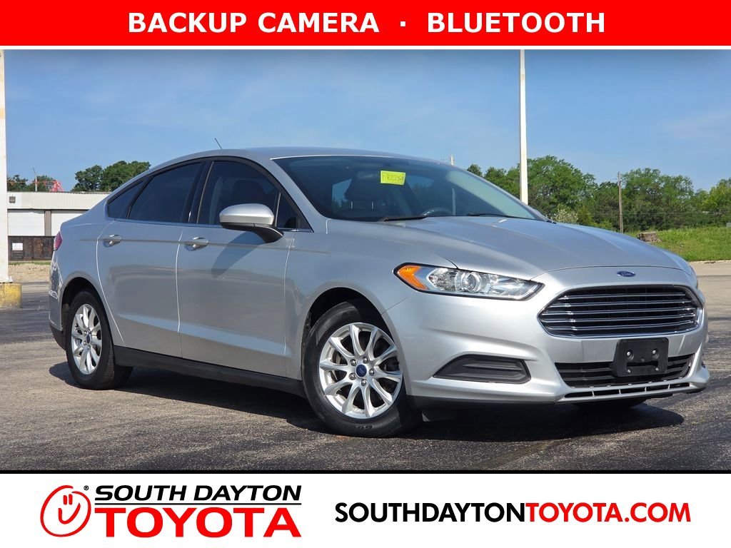 2015 Ford Fusion S FWD's photo