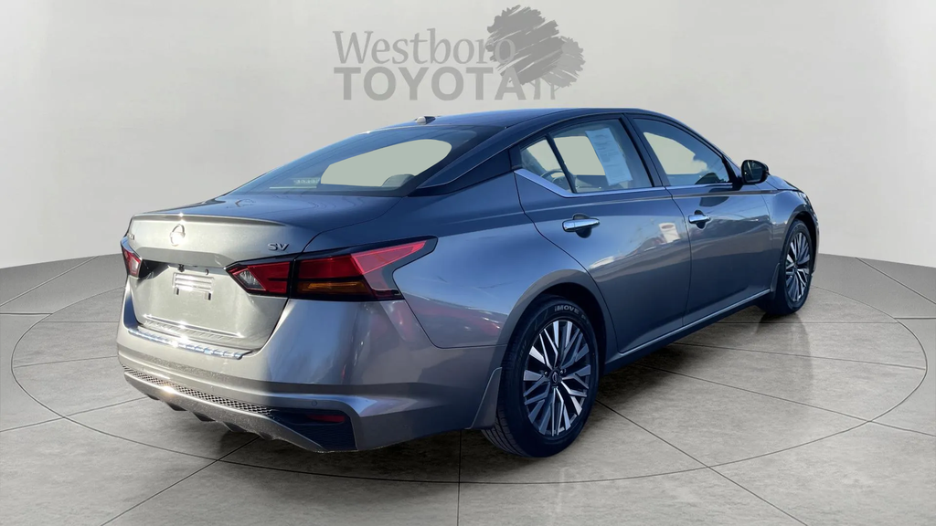 Used 2023 Gray Nissan 2.5 SV image 7