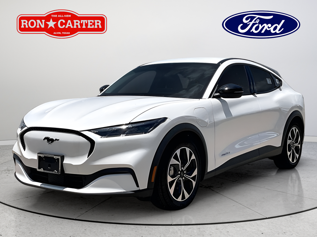 New 2026 Star White Metallic Tri-coat Ford Select image 3
