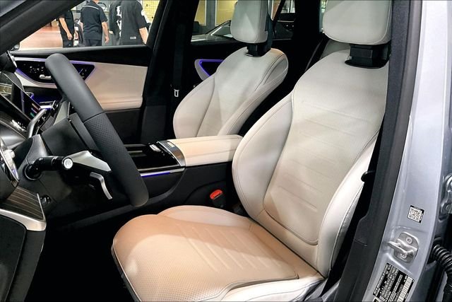 New 2026 Cirrus Silver Metallic Mercedes-Benz GLC 300 image 17