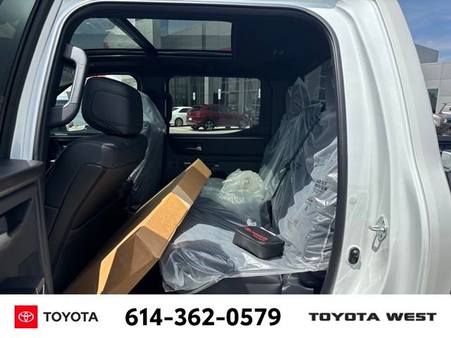 2025 Toyota Tundra Limited - Photo 15