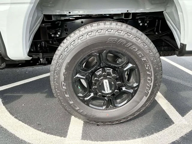 New 2026 Avalanche Ford XL image 5