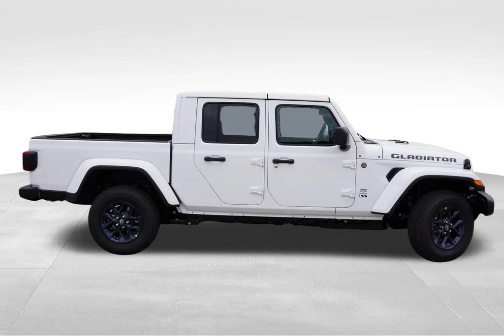 New 2026 White Jeep 85th Anniversary Edition image 2