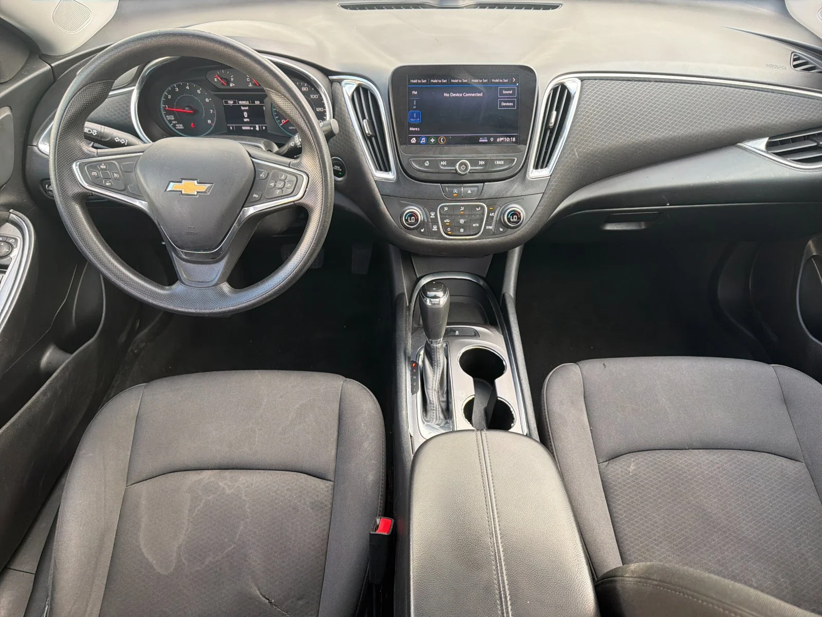 Used 2020 SILVER ICE METALLIC Chevrolet LT image 14