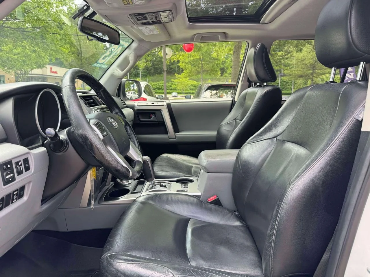 Used 2013 Blizzard Pearl Toyota SR5 image 18