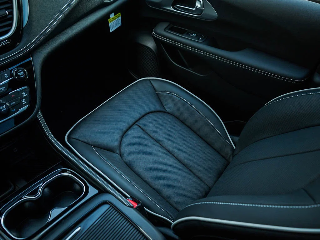 2026 Chrysler Pacifica Limited - Photo 26