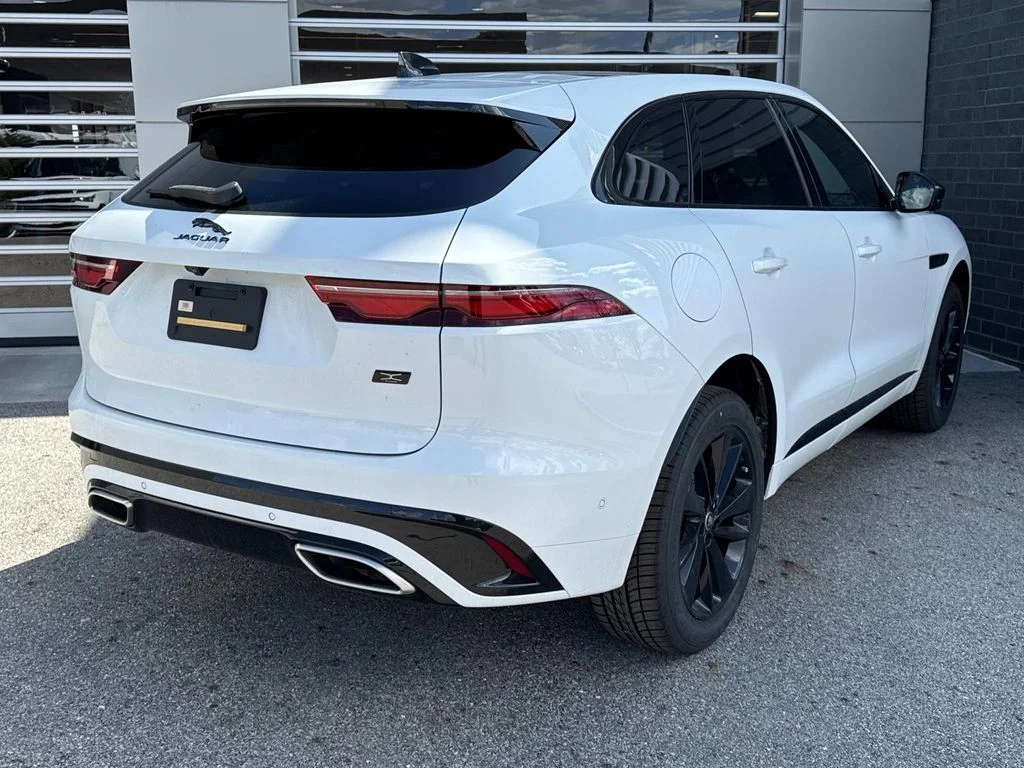 2026 Jaguar F-Pace R-Dynamic S - Photo 8