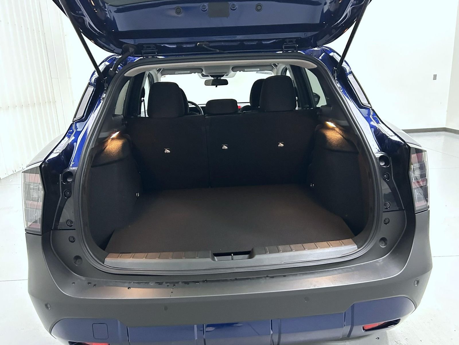 New 2026 Blue Nissan SV image 21
