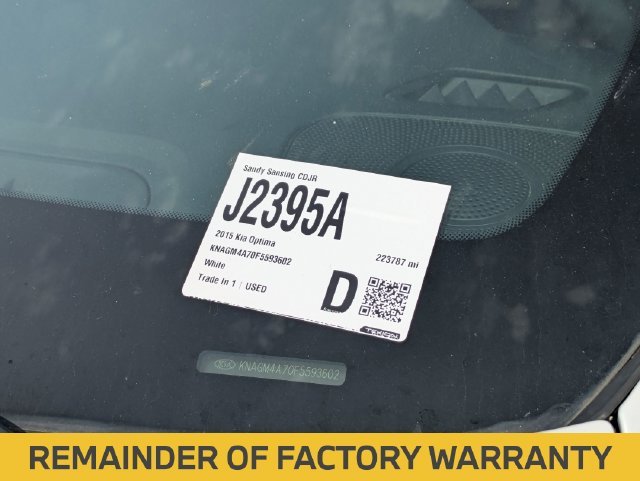 Used 2015 White Kia LX image 5
